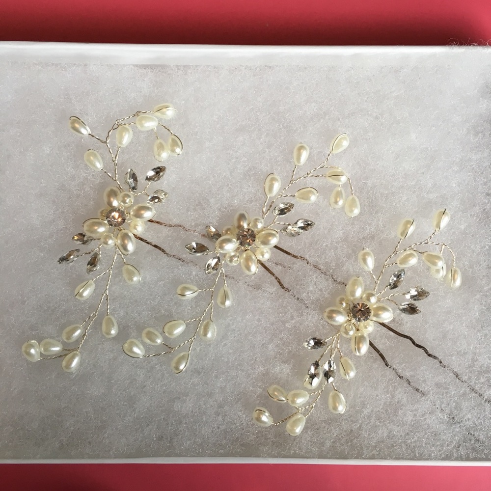 Wedding hair pins